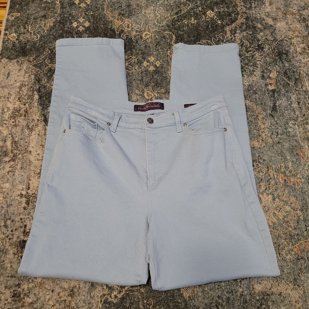 Gloria Vanderbilt Size 10 Light Blue Jeans